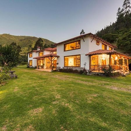Casa Ilayaku Villa Quito Eksteriør bilde